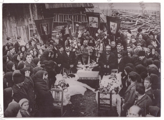5346 - ZARNESTI, Brasov, Ethnic Funeral ( 21/15 cm ) - old Press Photo - 1939