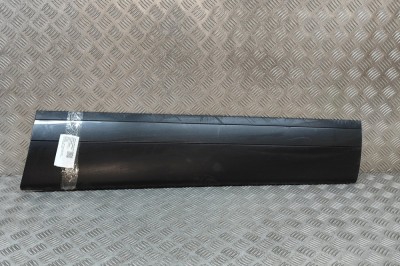 Bandou inferior ușă dreapta față LAND ROVER RANGE ROVER VELAR L560 2018 OEM: J8A2-21064-ABW,J8A2-21064-A-PIA-01 27529065 foto
