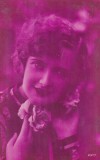 Portret feminin in nuante violet (circulata 1930)