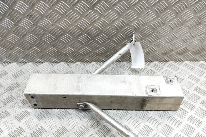 Absorbant de șoc dreapta BMW i3 I01 2021 OEM: 6852704 24895761