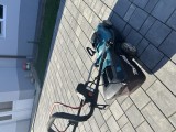 Mașina de tuns iarba Makita ELM 3720