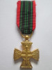 Rara! Medalia franceza miniatura:Crucea combatantului voluntar al rezistentei, Europa