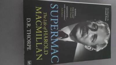 D.R. Thorpe - Supermac foto