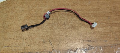 Conector Power DC Laptop Toshiba C55-C-1E4 foto