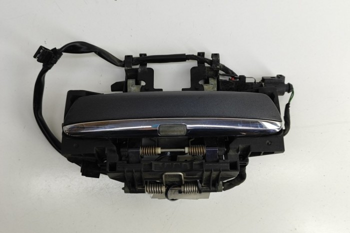 AUDI A8 D3 4E2, 4E8 2006 OEM: 4E0839886E,4E1837205G SKU: 29399125