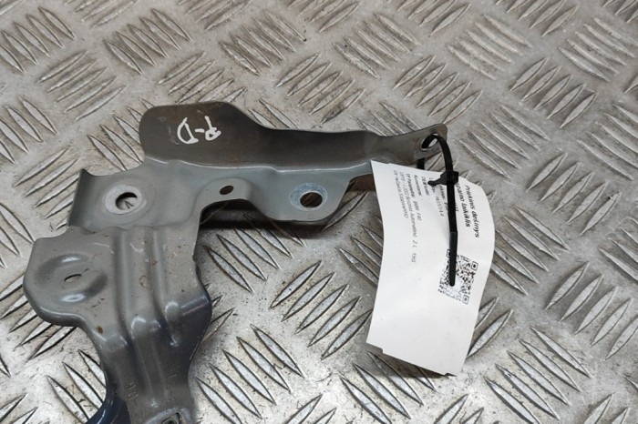 Suport aripa dreapta față BMW F40 2022 OEM: 7450388 21744633