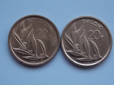 LOT 2 MONEDE DIFERITE 20 FRANCS BELGIA 1981-XF foto