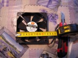 Ventilator PC SUPERRED CHB12012BS cu latura de 12 cm, alimentare 12 V DC, NOU