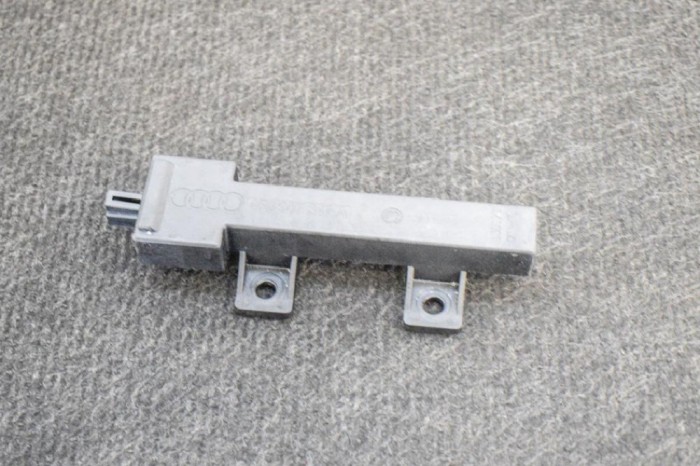 Antena Keyless Entry AUDI Q7 4L 2013 OEM: ITA321013100,4F0907247A 10890514