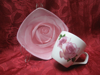 SET CEASCA CAFEA CU FARFURIE PORTELAN LA VIE MODEL ENGLISH ROSE DECOR TRANDAFIRI foto