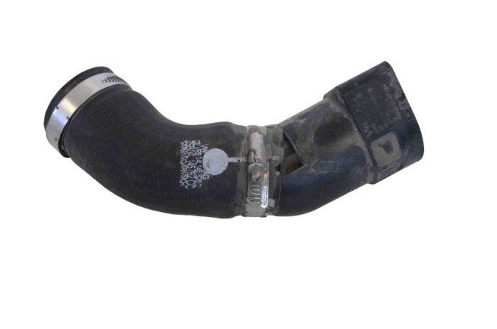 Furtun intercooler VW PASSAT Variant B8 3G5 2018 OEM: 04L145762CC