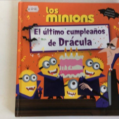 Carte in limba spaniola pentru copii Los Minions El Ultimo cumpleanos de Dracula