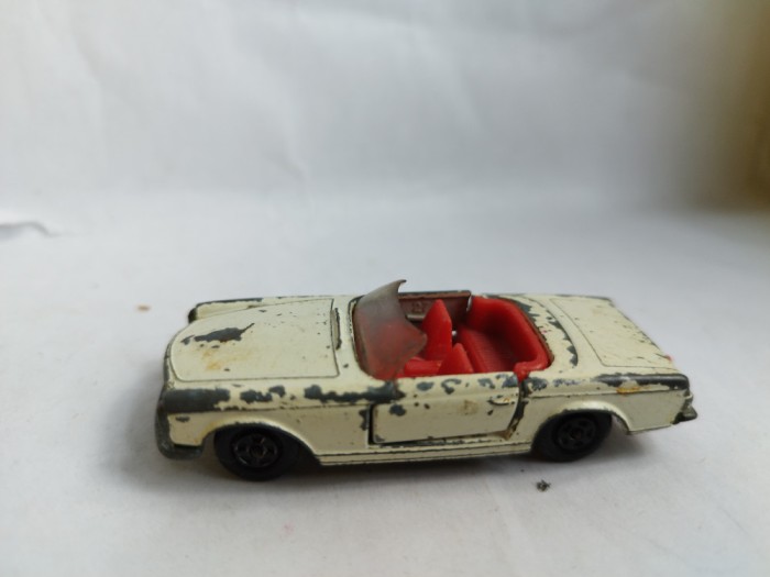 bnk jc Matchbox 27d Mercedes 230 SL