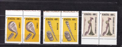 ROMANIA 2003 LP 1619 INSTRUMENTE MUZICALE PERECHE SERII MNH foto