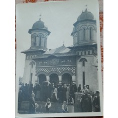 Fotografie, enoriasi la slujba religioasa, 1945