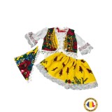 Cumpara ieftin Costum Traditionat fetite - Galben cu ciucuri
