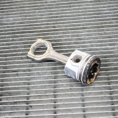 Piston OPEL MOKKA / MOKKA X 2015 OEM: 5556846555566883 4076359 foto
