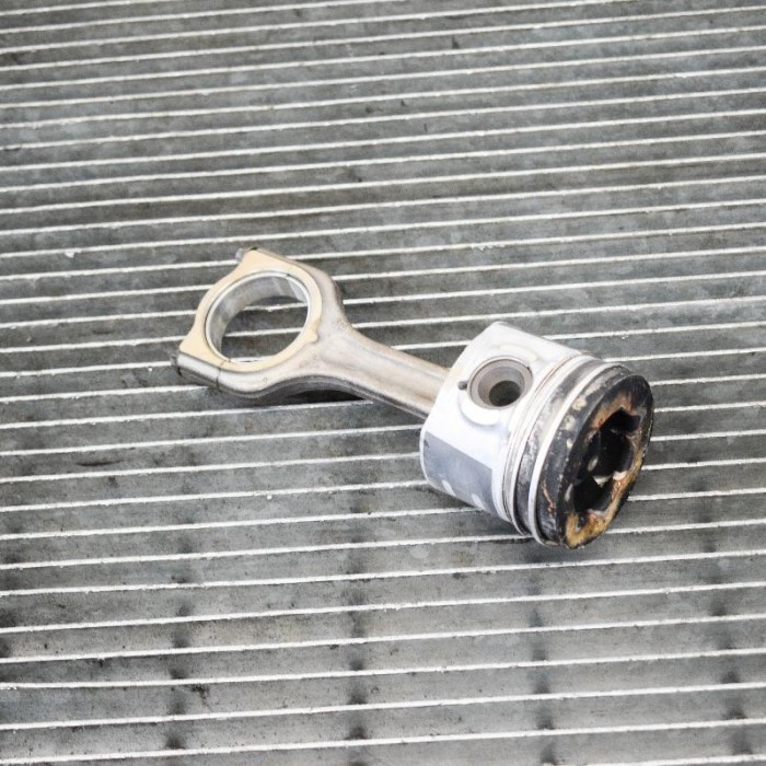 Piston OPEL MOKKA / MOKKA X 2015 OEM: 5556846555566883 4076359