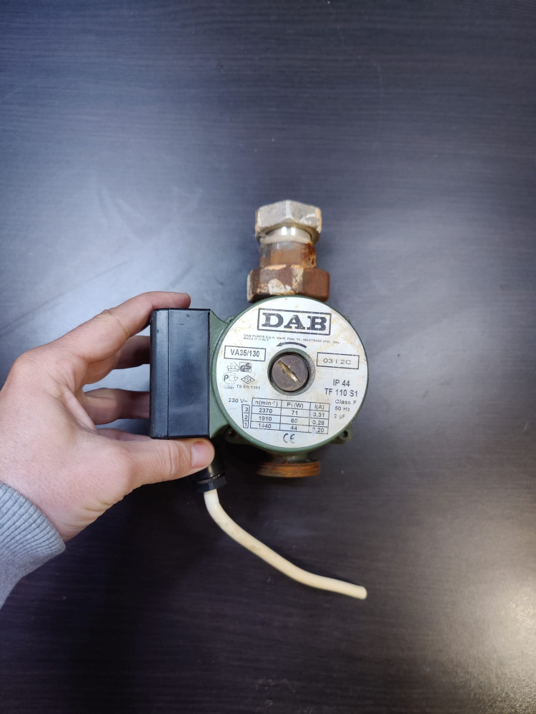Pompa de recirculare apa Dab Va 35/130 (netestata) / C140 | arhiva Okazii.ro