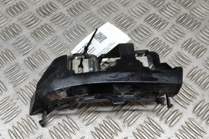 Suport bara de protecție dreapta spate MERCEDES-BENZ C T-Model S205 2018 OEM: A2058852065 28840646