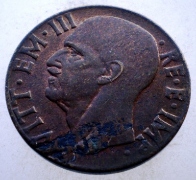 1.696 ITALIA WWII VITTORIO EMANUELE III 10 CENTESIMI 1943 R foto