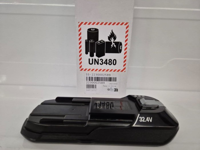 Acumulator Li-ion pentru aspirator Rowenta X-Force , original 32.4 V / N3