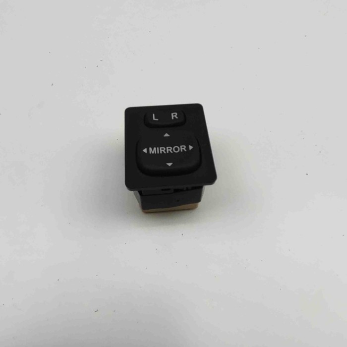 Comutator de reglare oglinda TOYOTA YARIS _P13_ 2014 OEM: 84870-0F010 | 30335577