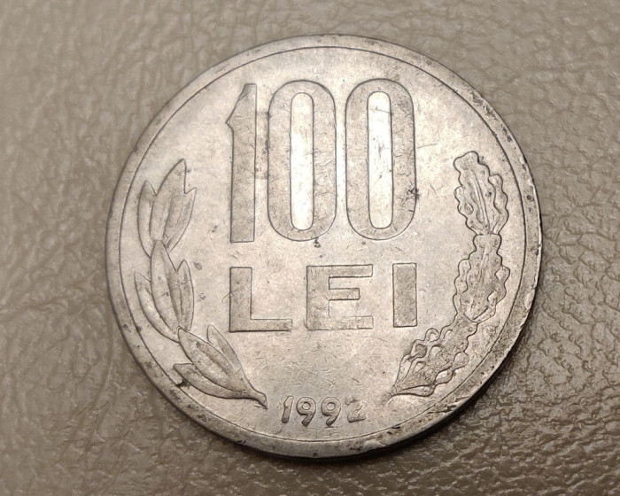 Rom&acirc;nia - 100 lei (1992) monedă s001