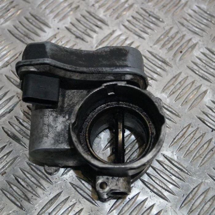 Corp clapetă VW PASSAT B6 3C2 2007 OEM: 03G128063B | 1132631