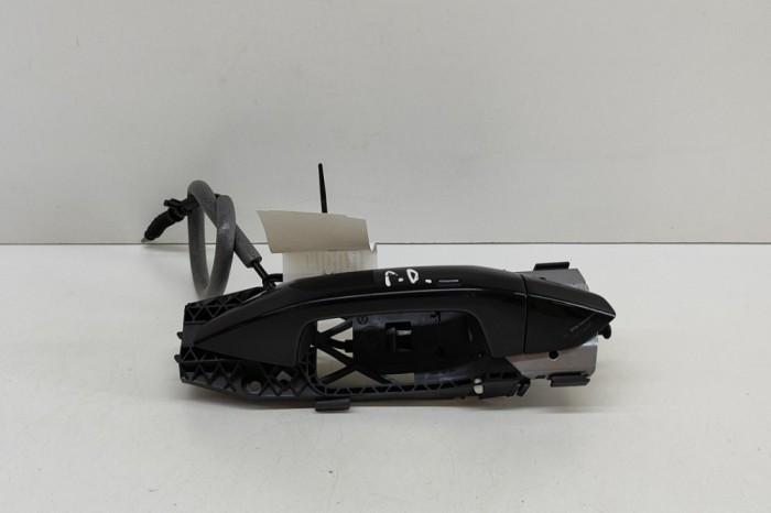 M&acirc;ner exterior ușă dreapta față AUDI A3 Limousine 8YS 2020 OEM: 8V0837206A,5N0837017E,8V0837885 | 25093315