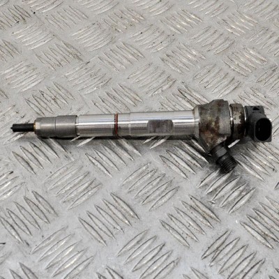Injector de combustibil VW PASSAT Variant B8 3G5 2015 OEM: 04L130277AD,0445110473 | 3509356 foto