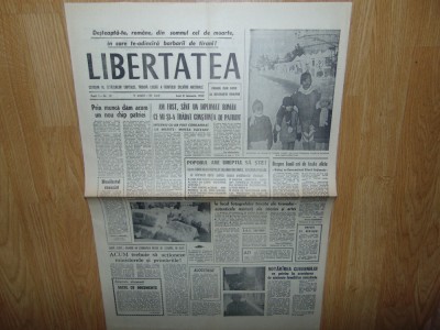 ZIARUL LIBERTATEA LUNI 8 IANUARIE 1990 foto
