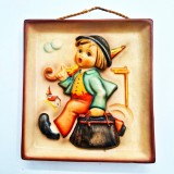 Placa murala ceramica portelan M. I. HUMMEL # 92 _ 1938 in relief 12 x 13 cm