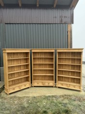 Biblioteci vechi din lemn de brad (3buc)