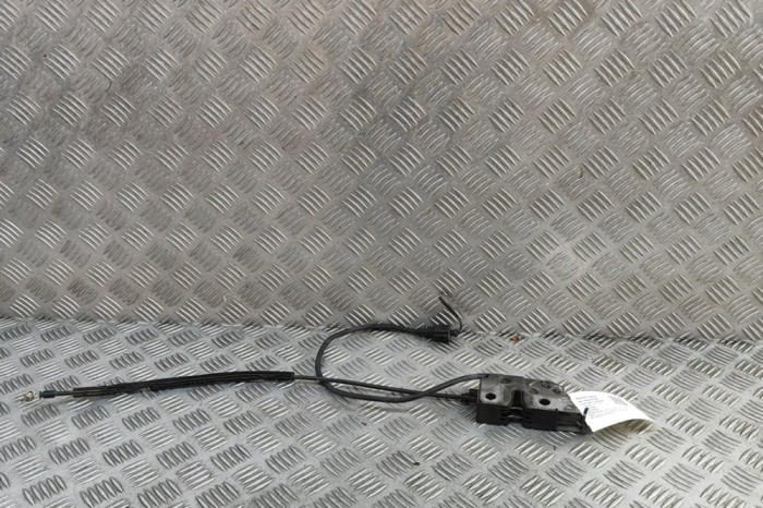 &Icirc;ncuietoare capota VW TIGUAN 5N_ 2014 OEM: 5N0823509B 30755158