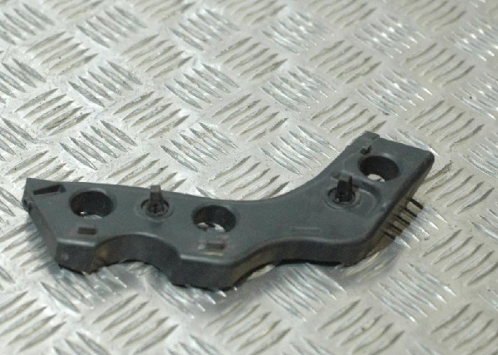 Suport bara de protecție st&acirc;nga față VW PASSAT CC 357 2009 OEM: 3C8807183A 2391534
