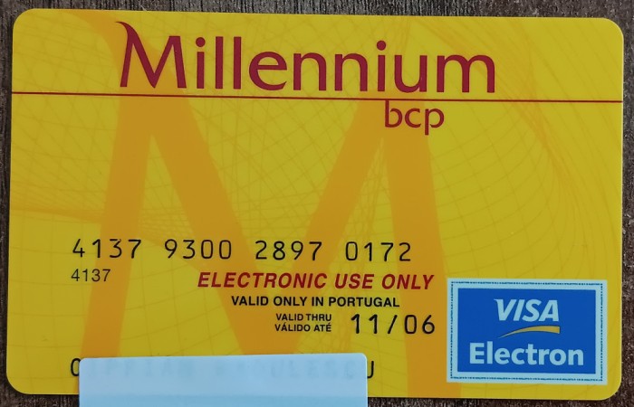 B12 101 - Card bancar foarte vechi - piesa de colectie