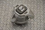 Suport motor dreapta BMW 3 F30, F80 2015 OEM: 2284818 17050822