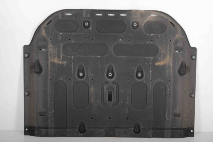 Scut motor central spate HYUNDAI IONIQ AE 2021 OEM: 84137-G7500