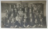 ELEVE CU INVATATOAREA , CLASA A III -A , FOTOGRAFIE DE GRUP IN CLASA , INTERBELICA