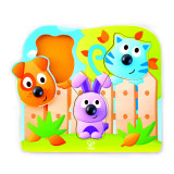 Puzzle din lemn cu butoni - Animale de companie cu nas mare, Hape