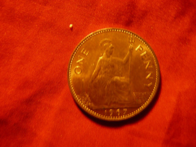 Moneda 1 pence Marea Britanie 1967 , apr. NC foto