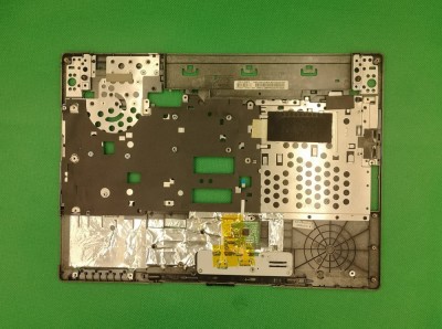 MSI VR610 Palmrest + Touchpad SWAP foto