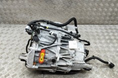 TESLA MODEL Y 2023 - Motor - OEM: 1120960-20-G,1085693-20-F,1117428-00-C foto