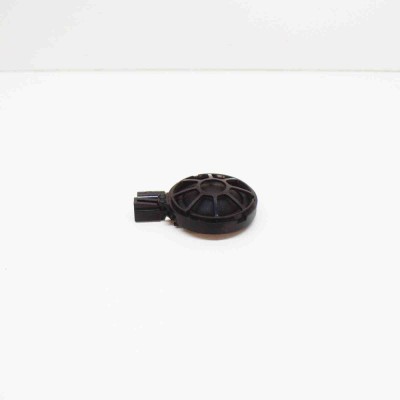 Difuzor ușă dreapta spate TESLA MODEL S 2014 OEM: 1004833-00-A 11554383 foto