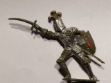 bnk jc Cherilea 1/32 - cavaler cu sabie si scut