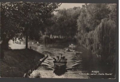 CPI B 11982 CARTE POSTALA - PITESTI. VEDERE DIN PARCUL &amp;quot;VASILE ROAITA&amp;quot;, BARCA foto