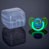 Suzetă din silicon cu model dinozaur, verde, 0-6 luni, cu cutie de sterilizare, CMCLASS