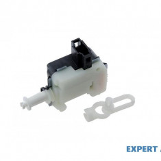 Actuator deschidere portbagaj Audi A4 (2000-2004) [8E2, B6] #1