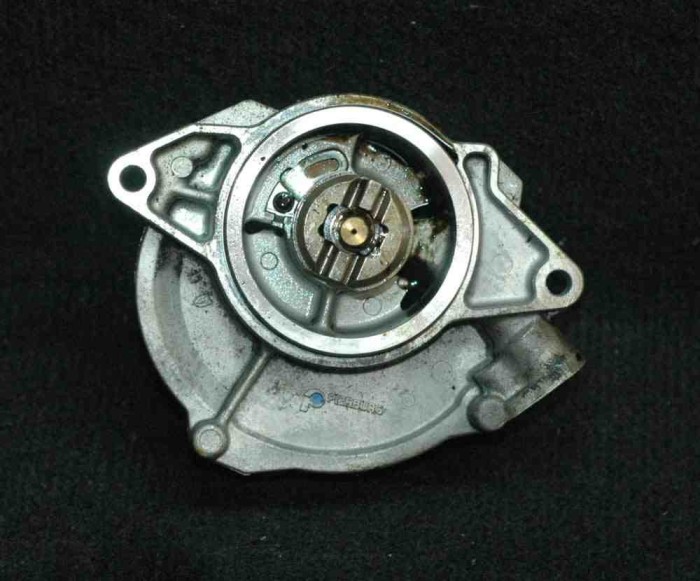 Pompa de vacuum AUDI A6 4F2, C6 2006